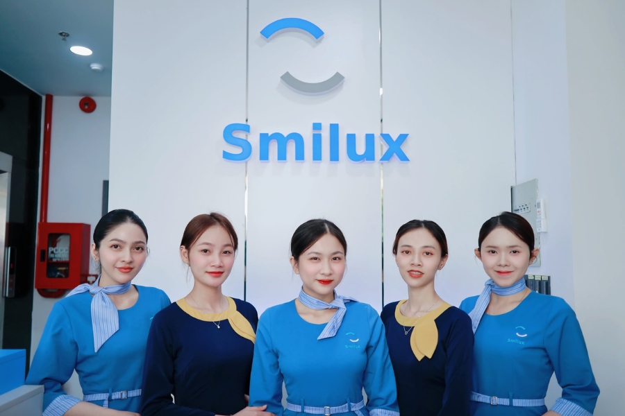 đội ngũ smilux