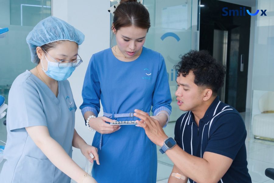 Quy trình dán răng sứ an toàn, hầu như không gây đau tại Smilux