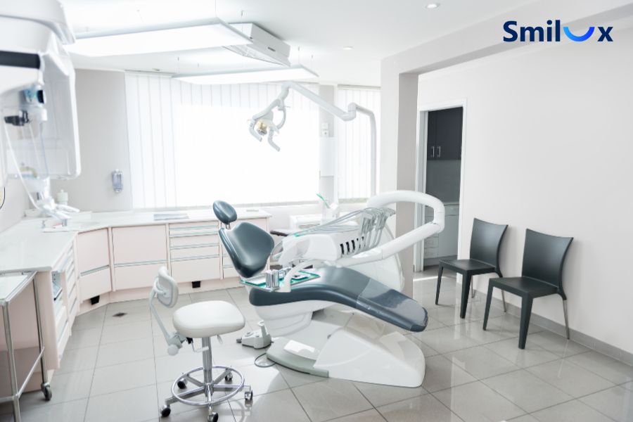 Các tiêu quan trọng khách hàng cần lưu ý khi chọn địa chỉ dán răng sứ veneer
