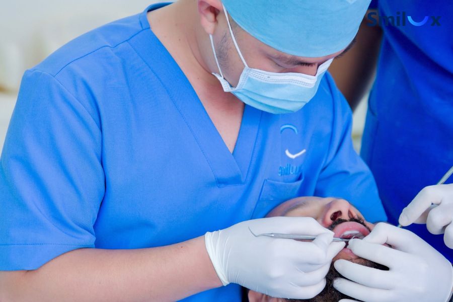 Trong quá trình dán răng bạn sẽ có cảm giác hơi tê