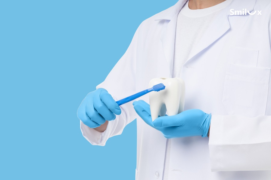 Vệ sinh chăm sóc cầu răng sứ không đúng gây hôi miệng, viêm nướu, sâu răng trụ 
