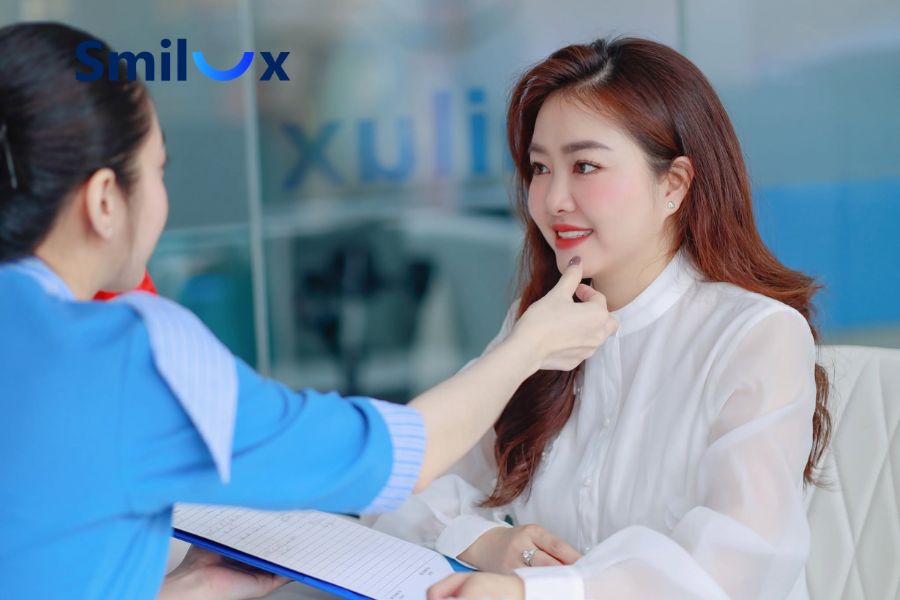 Giá bọc răng sứ hiện nay dao động từ 2 - 6 triệu một chiếc